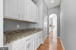 13131 Clarksburg Square Rd, Clarksburg, MD 20871 - Photo 12