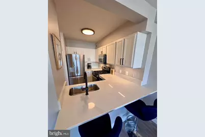 7111 Woodmont #712, Chevy Chase, MD 20815 - Photo 4