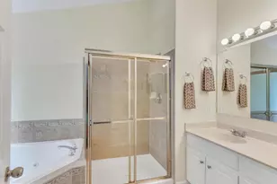 13002 Woodcutter Cir, Germantown, MD 20876 - Photo 20