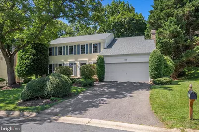 7117 Copperwood Court, Rockville, MD 20855 - Photo 2