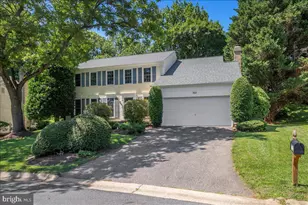 7117 Copperwood Ct, Rockville, MD 20855 - Photo 2