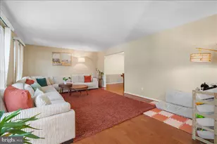 7117 Copperwood Ct, Rockville, MD 20855 - Photo 4