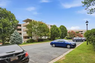 7501 Democracy Blvd, Bethesda, MD 20817 - Photo 40
