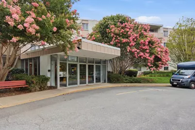 7501 Democracy Boulevard #339, Bethesda, MD 20817 - Photo 8