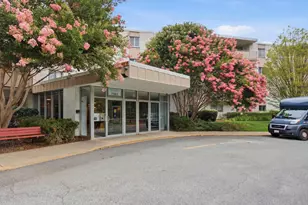 7501 Democracy Blvd, Bethesda, MD 20817 - Photo 8