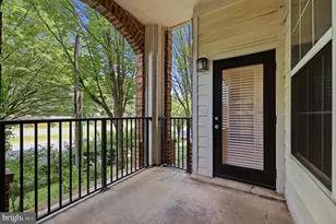 7 Booth St, Gaithersburg, MD 20878 - Photo 4