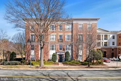 7 Booth Street #110, Gaithersburg, MD 20878 - Photo 1