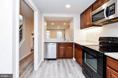 20569 Strath Haven Drive, Montgomery Village, MD 20886 - Photo 4