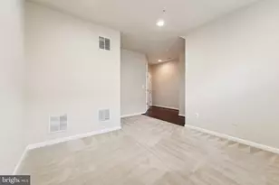 13706 Petrel St, Clarksburg, MD 20871 - Photo 20