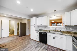 9507 Fern Hollow Way, Montgomery Village, MD 20886 - Photo 32