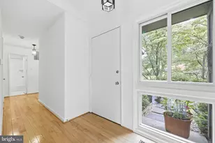11501 Brandy Hall Ln, Gaithersburg, MD 20878 - Photo 6