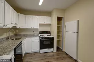 5225 Pooks Hill Rd, Bethesda, MD 20814 - Photo 6