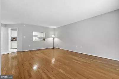 15115 Interlachen Drive #3-524, Silver Spring, MD 20906 - Photo 6