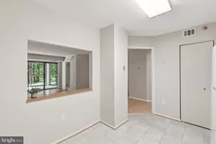 15115 Interlachen Dr, Silver Spring, MD 20906 - Photo 6