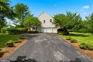 26 Grey Pebble Ct, Darnestown, MD 20874 - Photo 12