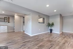 18714 Walkers Choice Rd, Montgomery Village, MD 20877 - Photo 6
