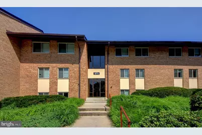 18714 Walkers Choice Road #18714, Gaithersburg, MD 20886 - Photo 2