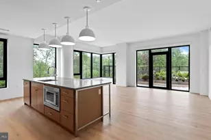 10511 Strathmore Hall St, North Bethesda, MD 20852 - Photo 4