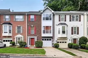 10 Augustine Ct, Gaithersburg, MD 20879 - Photo 2