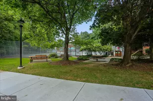10518 Weymouth St, Bethesda, MD 20814 - Photo 26