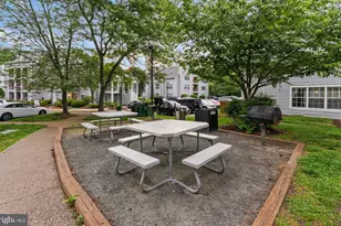 18510 Boysenberry Dr, Gaithersburg, MD 20879 - Photo 34