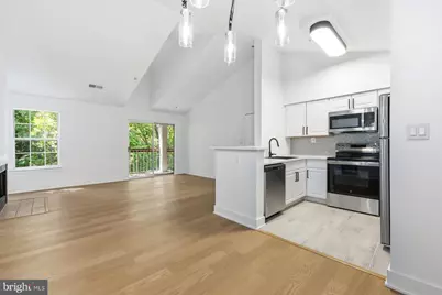 18510 Boysenberry Drive #122, Gaithersburg, MD 20879 - Photo 12