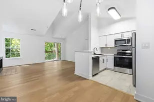 18510 Boysenberry Dr, Gaithersburg, MD 20879 - Photo 12