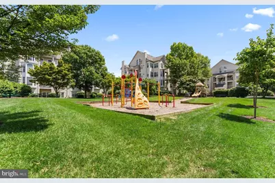 18510 Boysenberry Drive #122, Gaithersburg, MD 20879 - Photo 32