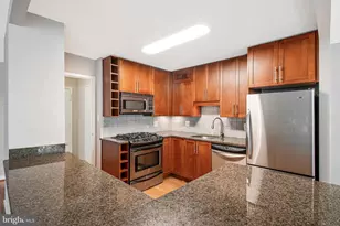 7333 New Hampshire Ave, Takoma Park, MD 20912 - Photo 8
