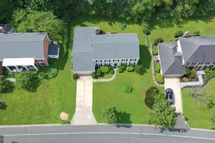 8736 Falls Chapel Way, Potomac, MD 20854 - Photo 2