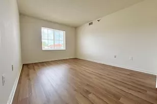 14800 Pennfield Cir, Silver Spring, MD 20906 - Photo 8