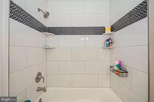 19106 Cherry Bend Dr, Germantown, MD 20874 - Photo 20