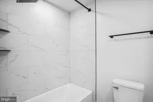 8648 Watershed Ct, Gaithersburg, MD 20877 - Photo 18