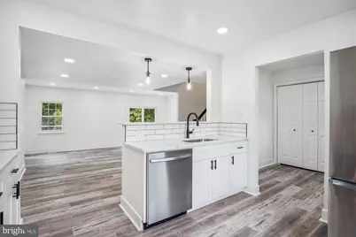 8648 Watershed Court, Gaithersburg, MD 20877 - Photo 4