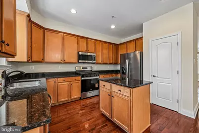23004 Meadowmist Road, Clarksburg, MD 20871 - Photo 8