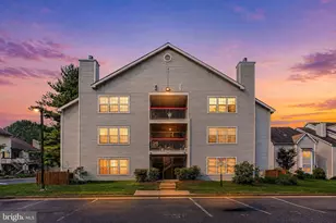 18537 Boysenberry Dr, Gaithersburg, MD 20879 - Photo 2