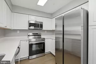 18537 Boysenberry Dr, Gaithersburg, MD 20879 - Photo 12