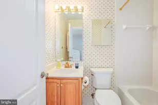 9304 Wildoak Dr, Bethesda, MD 20814 - Photo 30