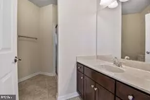 3911 Doc Berlin Dr, Silver Spring, MD 20906 - Photo 16