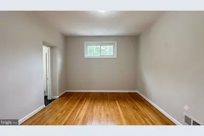 11115 Schuylkill Road, Rockville, MD 20852 - Photo 4