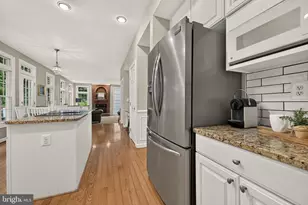 12815 Doe Ln, Darnestown, MD 20878 - Photo 18