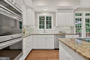 12815 Doe Ln, Darnestown, MD 20878 - Photo 14