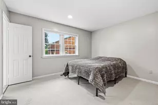 4880 Chevy Chase Dr, Chevy Chase, MD 20815 - Photo 16