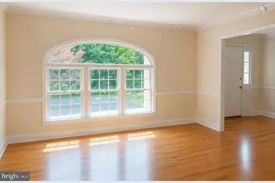 6 Bouldercrest Court, Rockville, MD 20850 - Photo 8