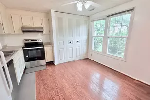 11 Dufief Ct, North Potomac, MD 20878 - Photo 4