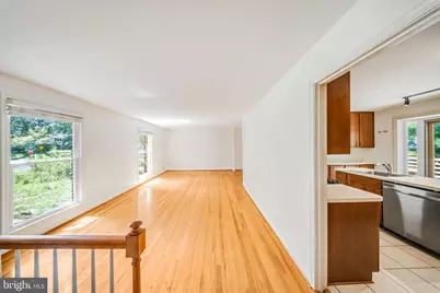 6715 Tildenwood Lane, Rockville, MD 20852 - Photo 4
