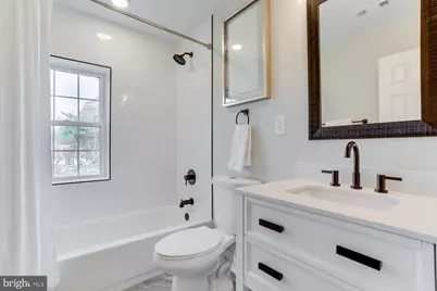 8156 Buckspark Lane E, Potomac, MD 20854 - Photo 22