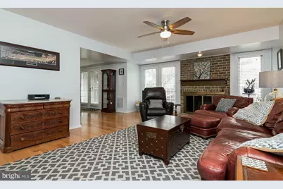 20742 Highland Hall Drive, Montgomery Village, MD 20886 - Photo 6