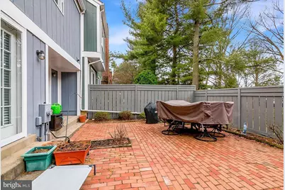 20742 Highland Hall Drive, Montgomery Village, MD 20886 - Photo 26