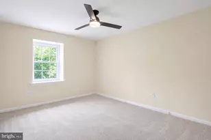 872 College Pkwy, Rockville, MD 20850 - Photo 18